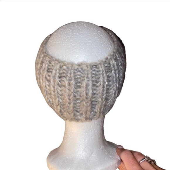 Charming Charlie Gray Sequin Cable Knit Headband Ear Warmer Winter One Size - Picture 6 of 9